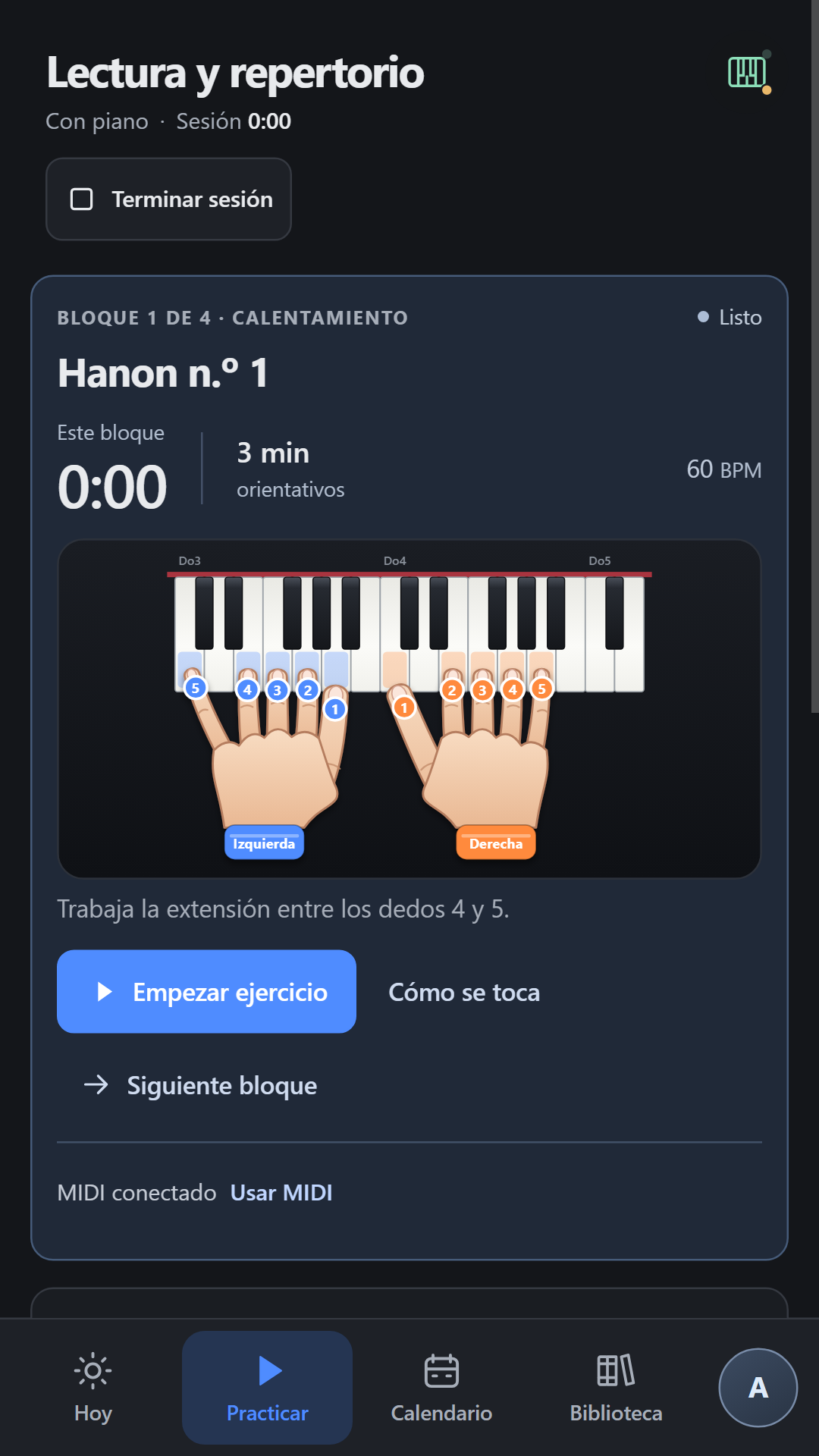 Bloque de calentamiento con las manos sobre el teclado